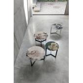 modern design  forma harom labu dohanyzoasztal  nappali klasszikus forma valaszthato szin lappal labbal.jpg
